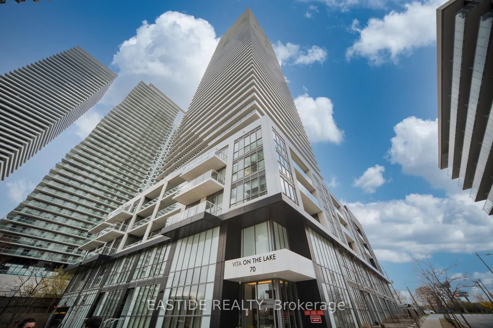 #2107 - 70 Annie Craig Drive