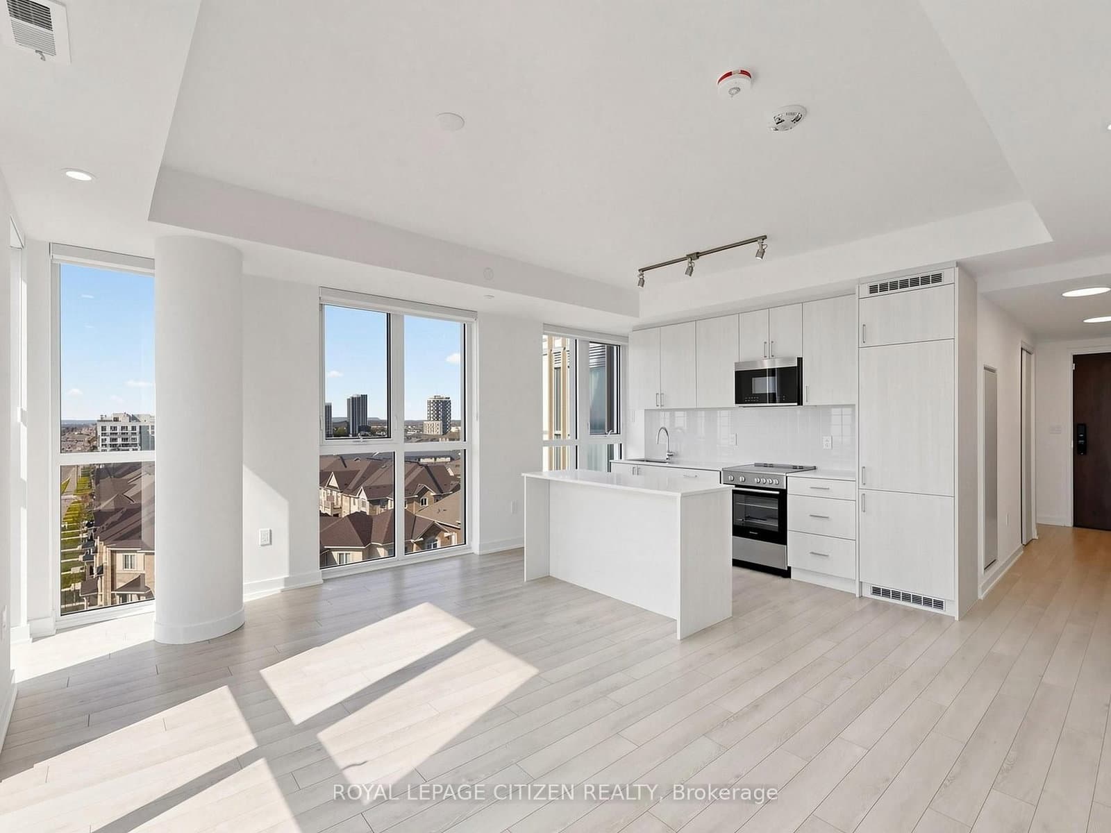 1005 Dundas Street, Unit 814 thumbnail 11