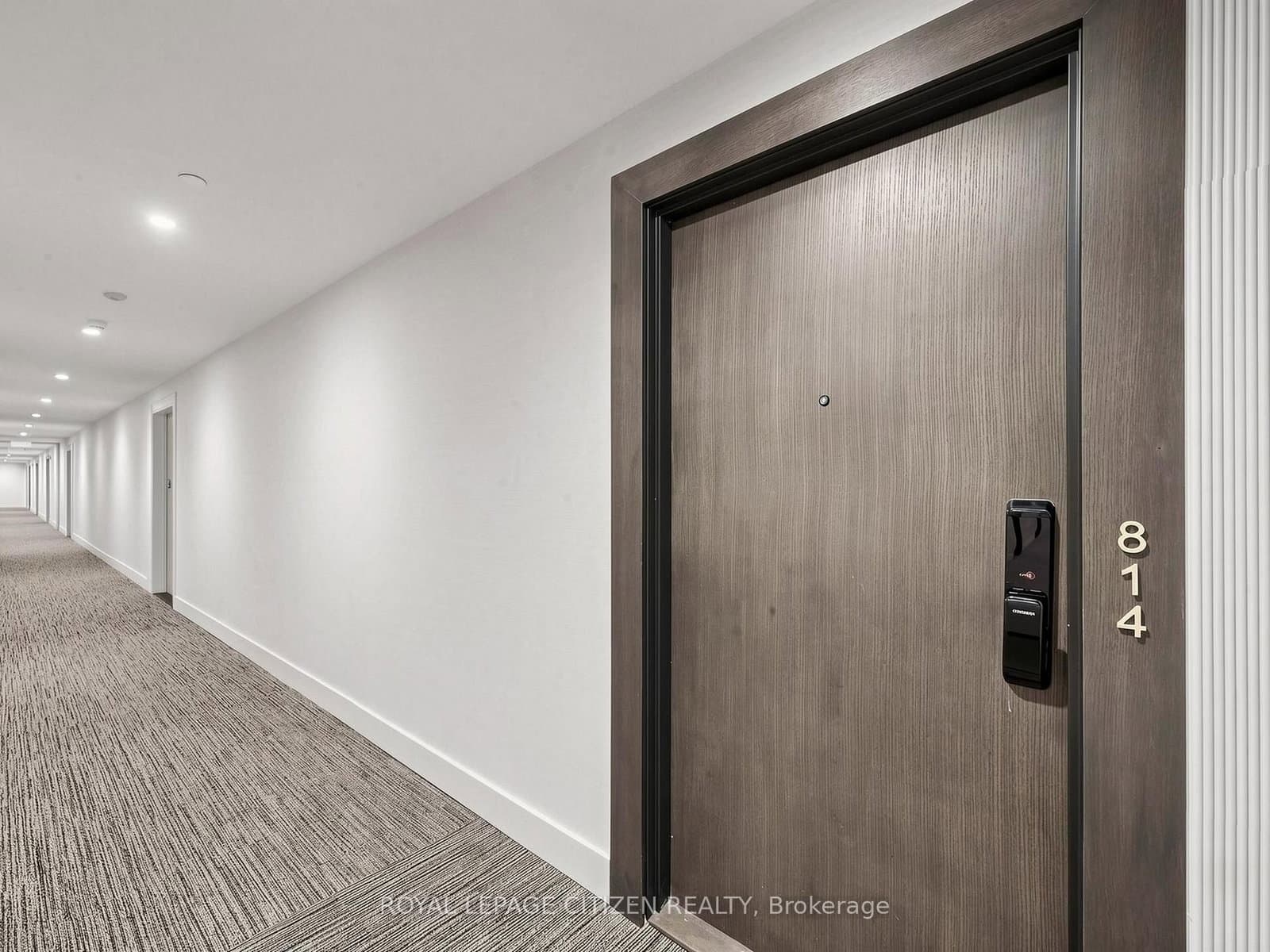 1005 Dundas Street, Unit 814 thumbnail 29