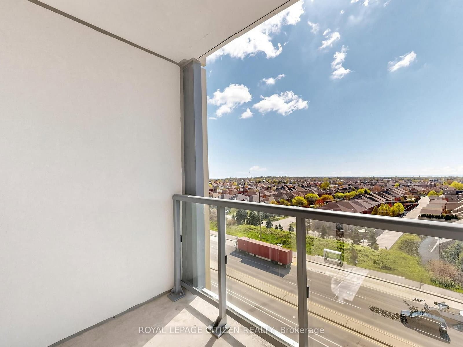 1005 Dundas Street, Unit 814 thumbnail 35