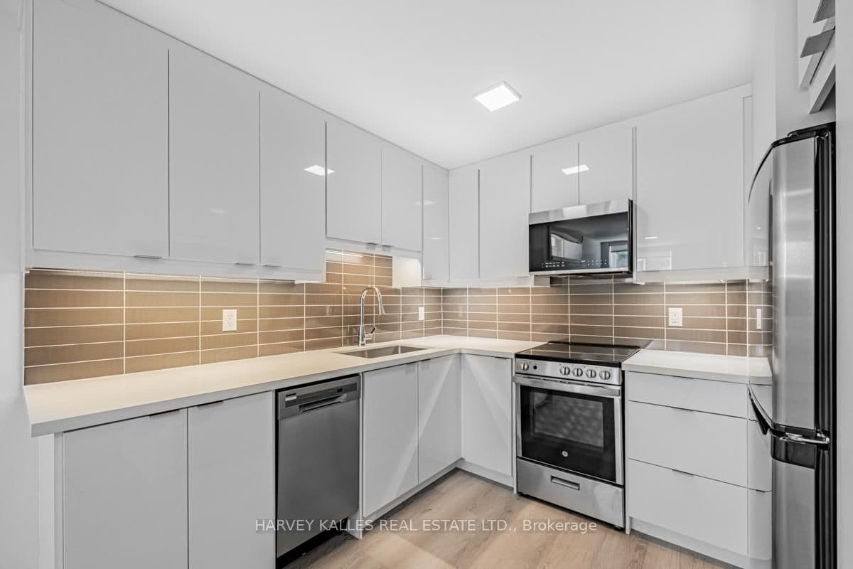 18 Cavell Avenue thumbnail 13