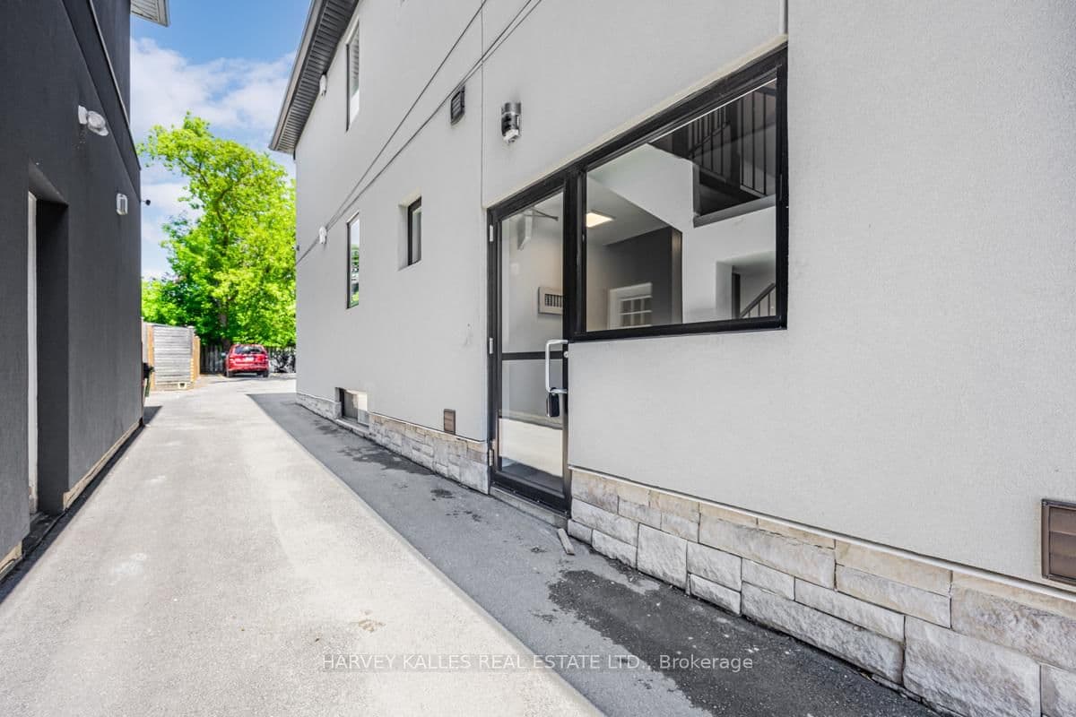 18 Cavell Avenue thumbnail 2