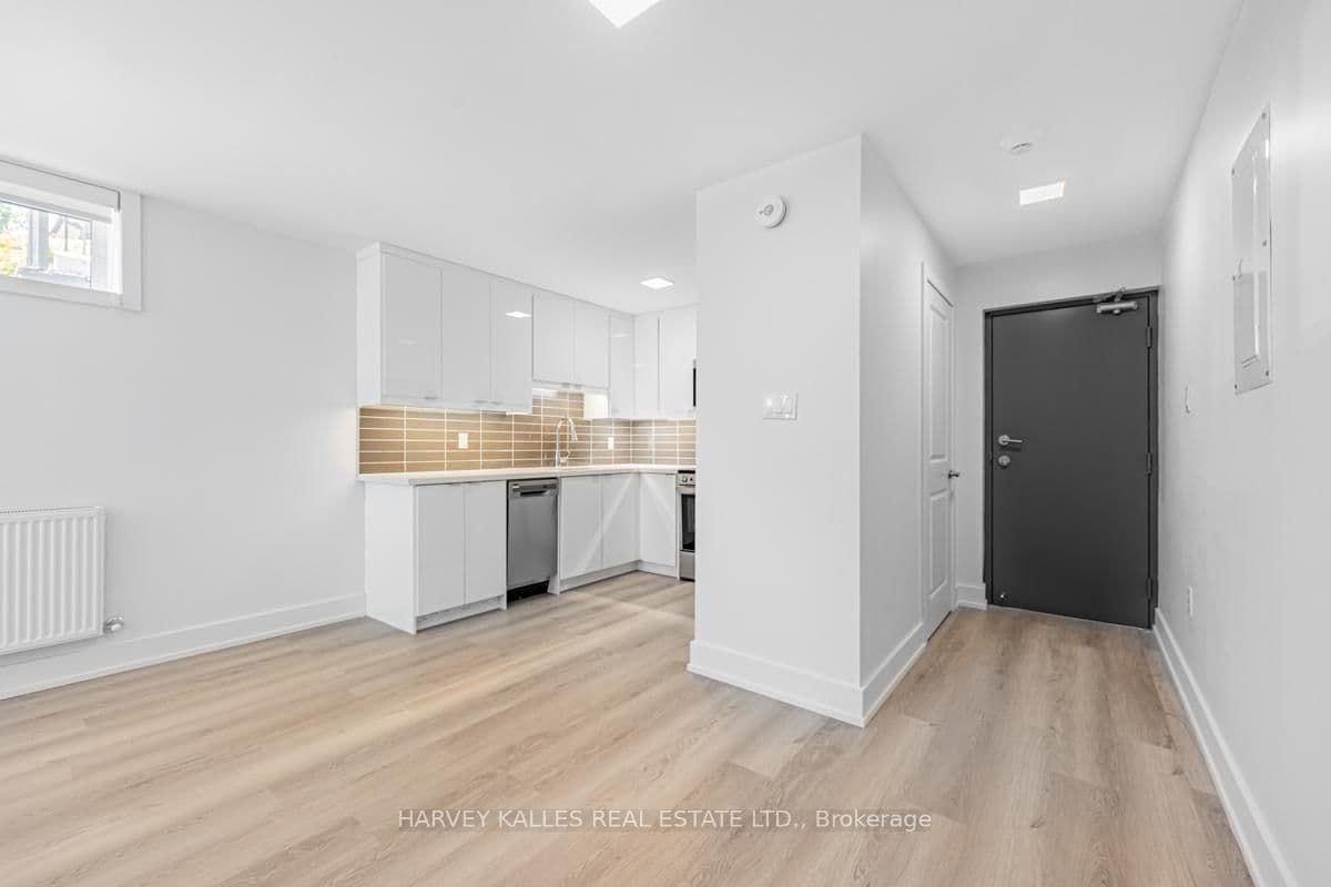 18 Cavell Avenue thumbnail 9