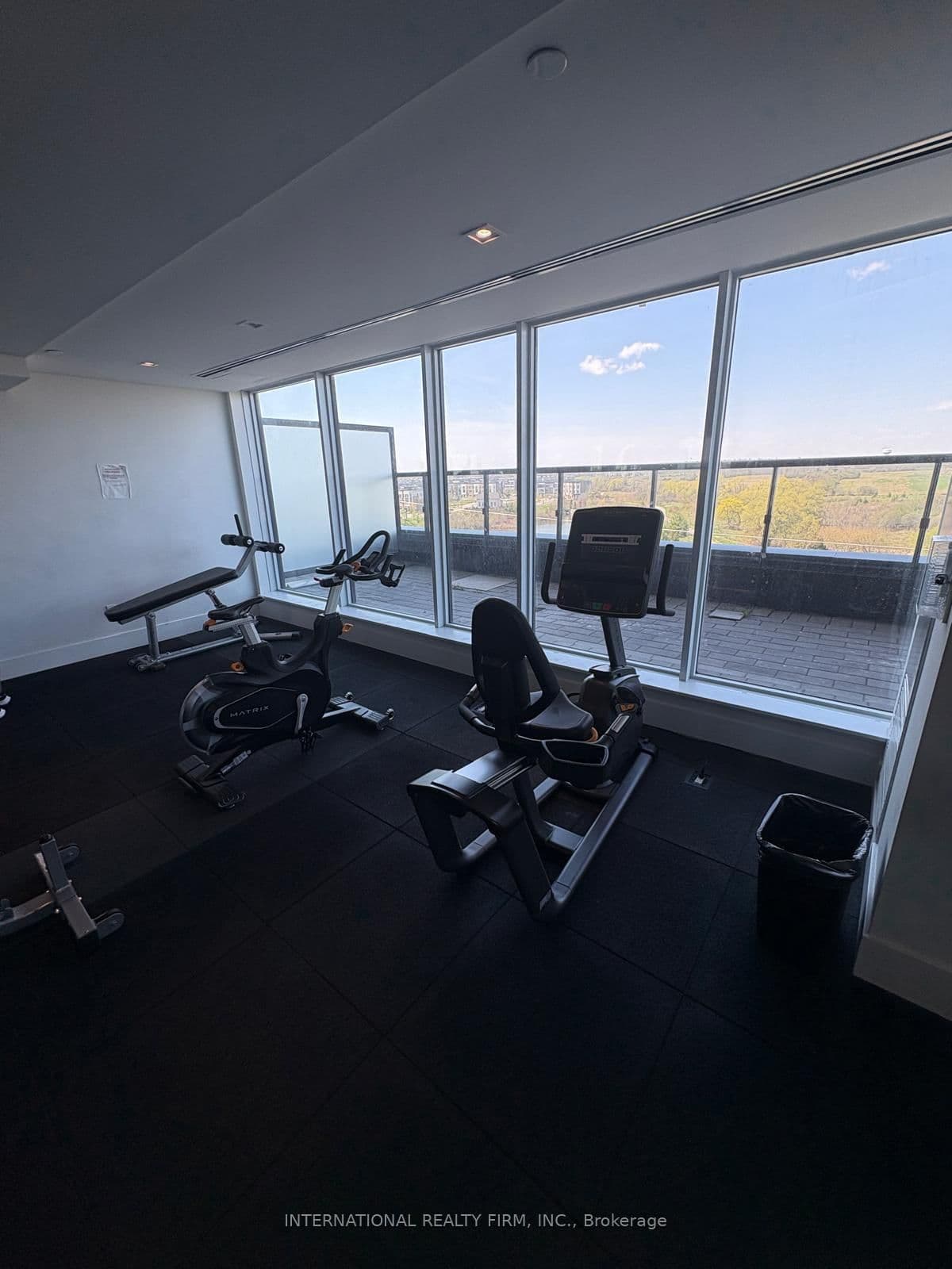 2489 Taunton Road, Unit 916 thumbnail 12