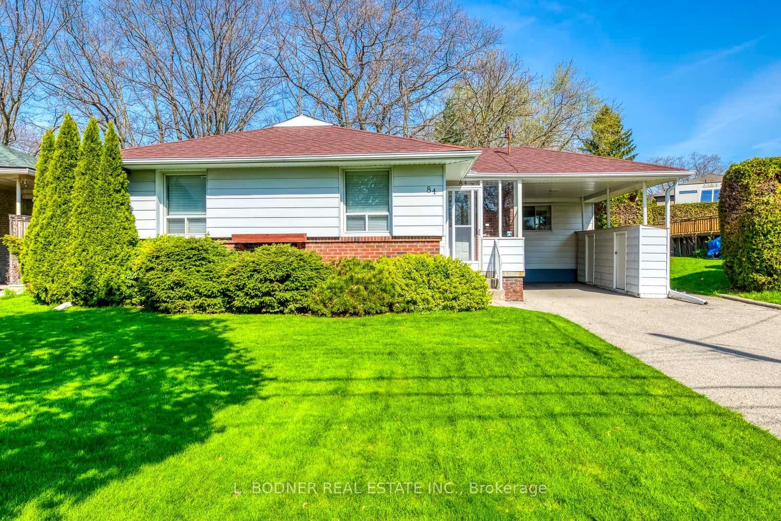 84 Ravenscrest Drive - Image 1