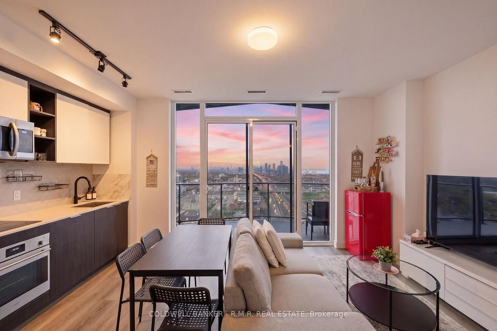 #2707 - 36 Zorra Street