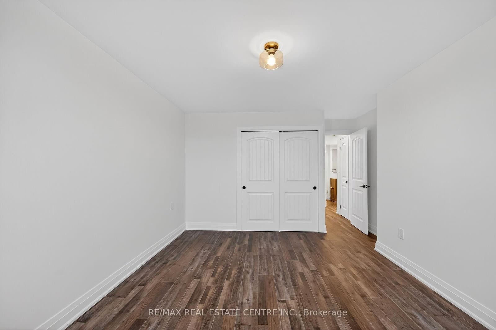 212 Kerr Street, Unit 702 thumbnail 21