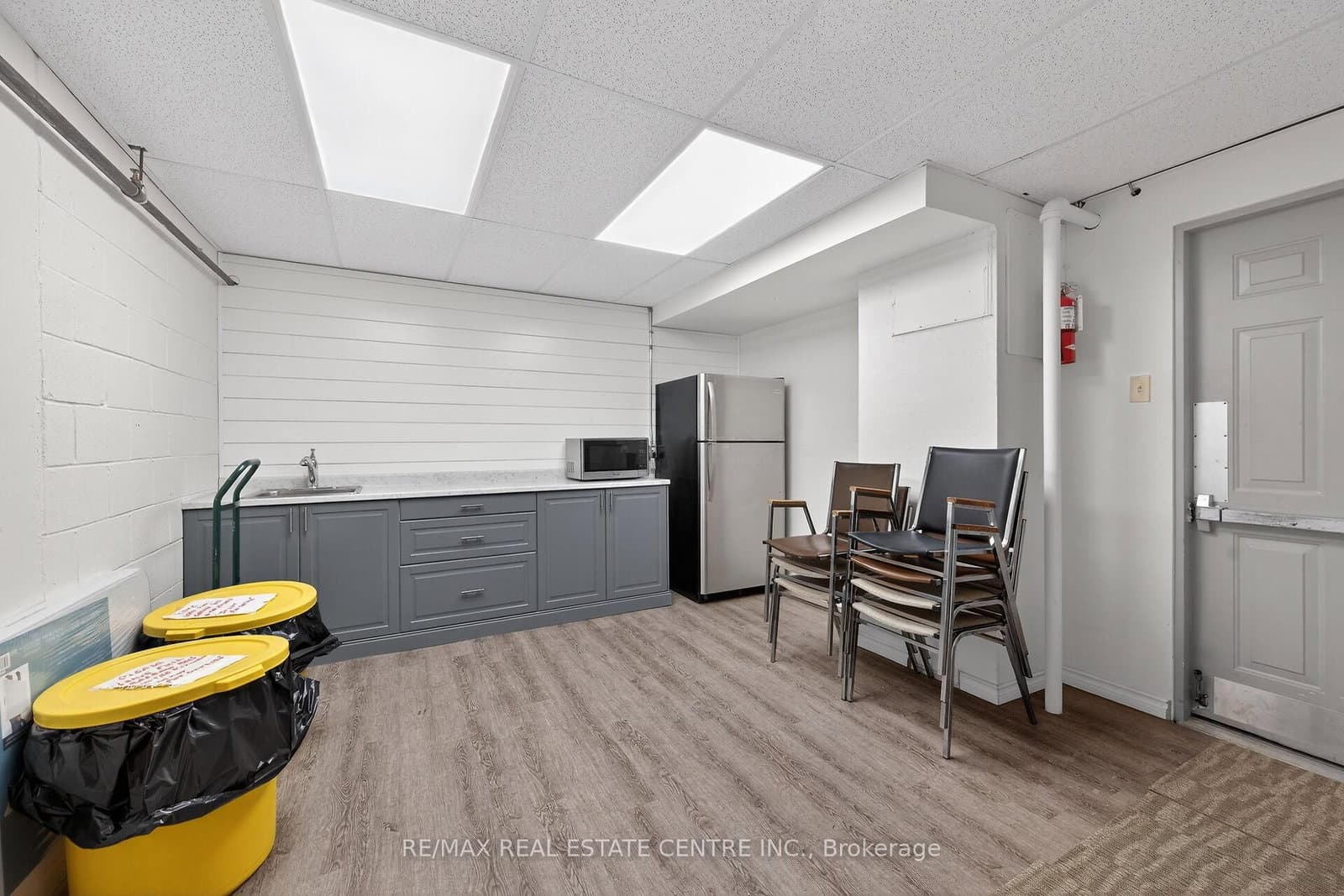 212 Kerr Street, Unit 702 thumbnail 40