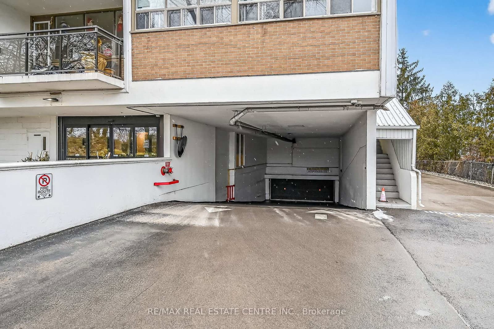 212 Kerr Street, Unit 702 thumbnail 46