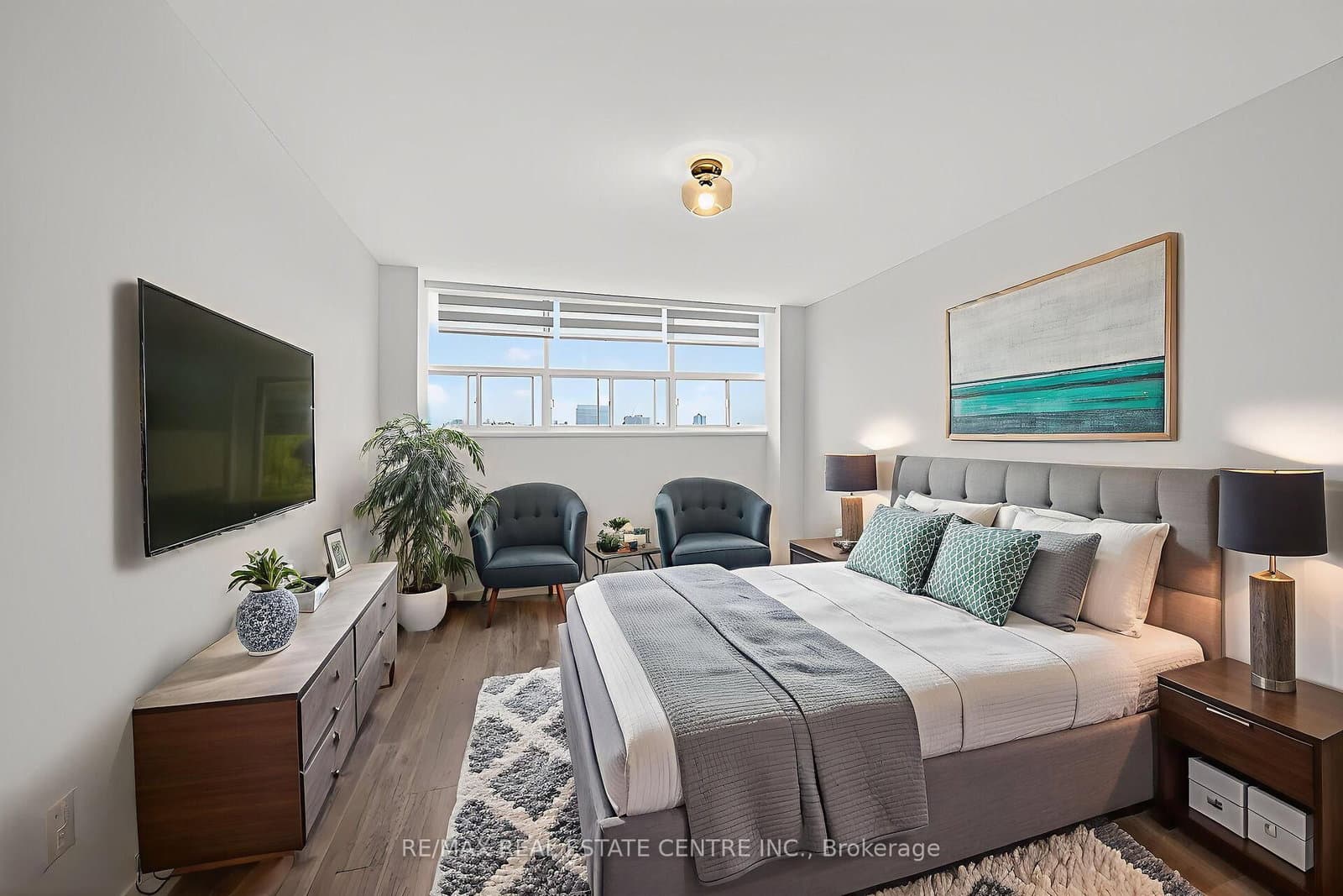 212 Kerr Street, Unit 702 thumbnail 7