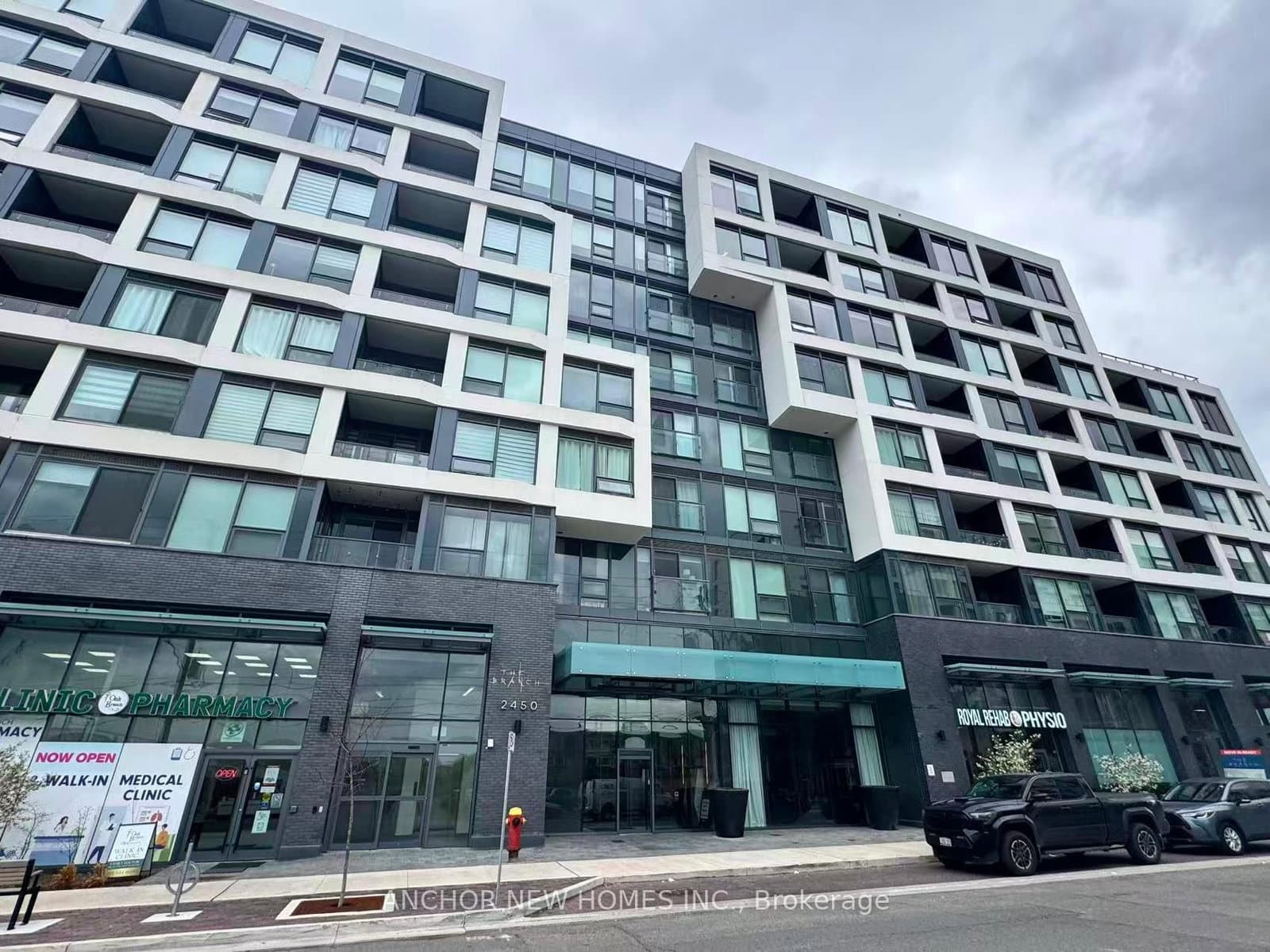 2450 Old Bronte Road, Unit 302