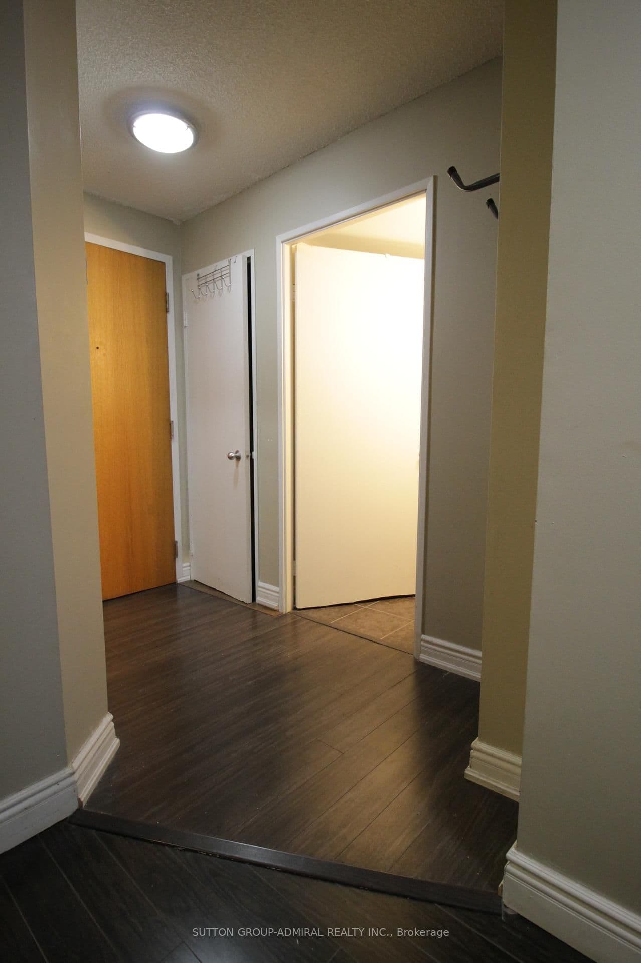 41 Markbrook Lane, Unit 610 thumbnail 11