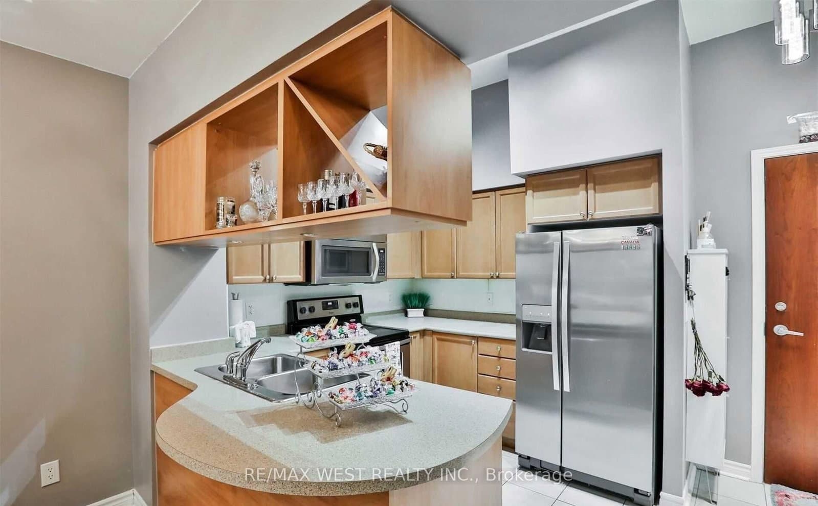 330 Princess Royal Drive, Unit GV-108 thumbnail 8