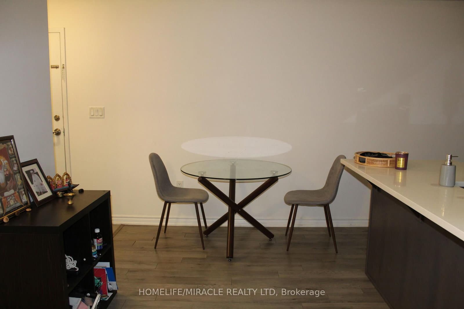 240 Lagerfeld Drive, Unit 5 thumbnail 7