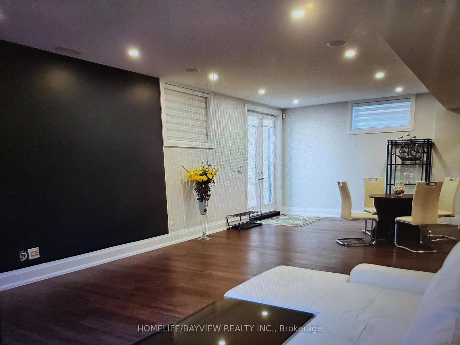 11 walnut Crescent, Unit lower level thumbnail 2