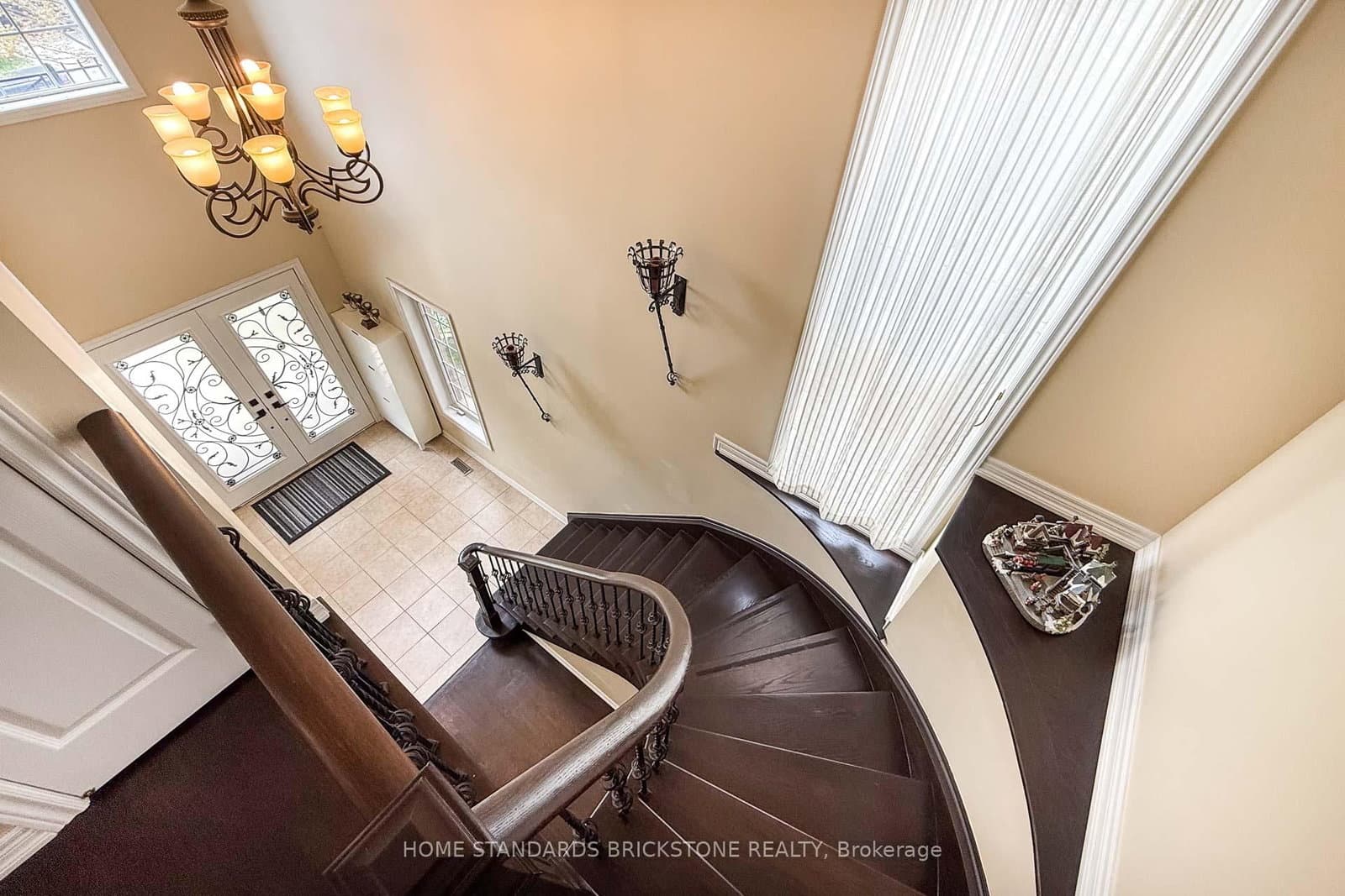 2445 Felhaber Crescent thumbnail 19