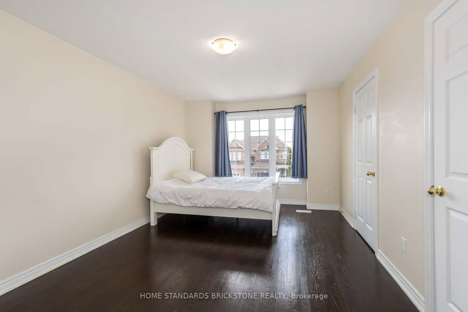 2445 Felhaber Crescent thumbnail 22