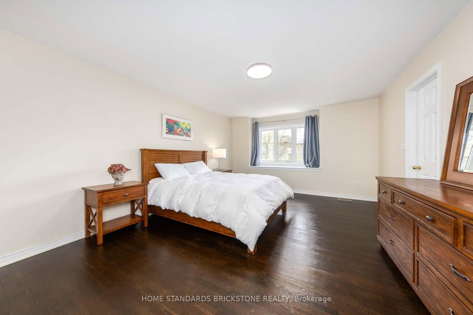 2445 Felhaber Crescent thumbnail 27