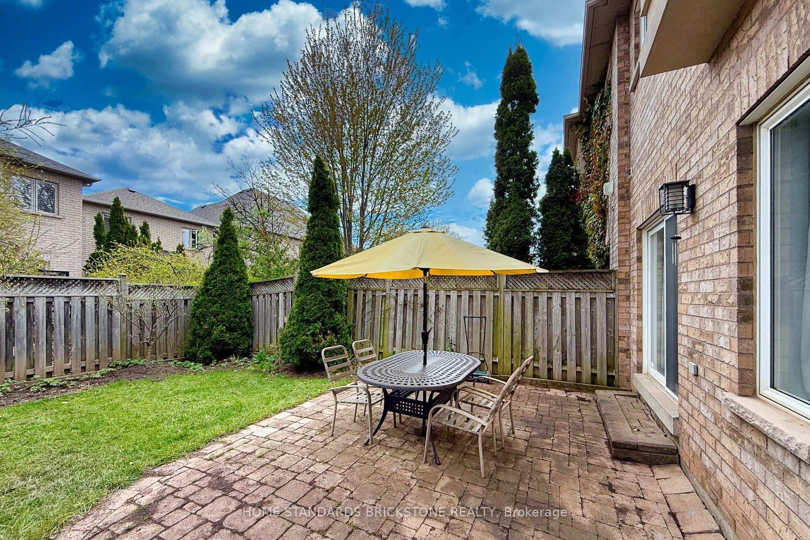 2445 Felhaber Crescent thumbnail 36