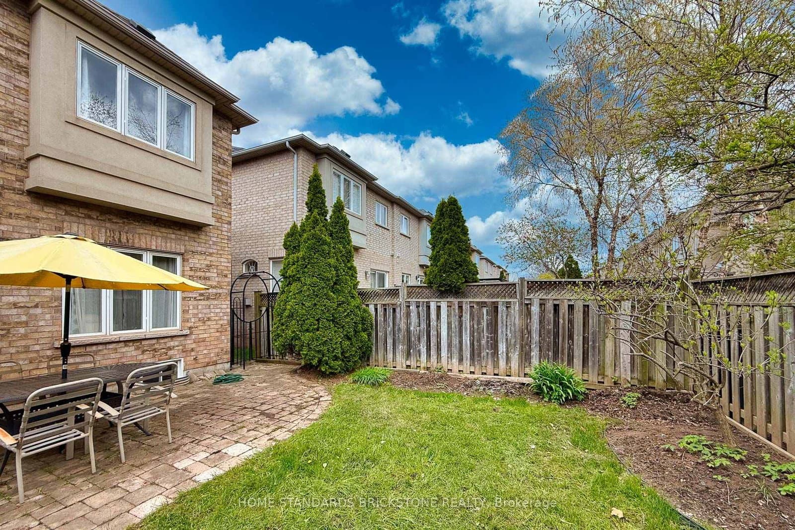 2445 Felhaber Crescent thumbnail 38