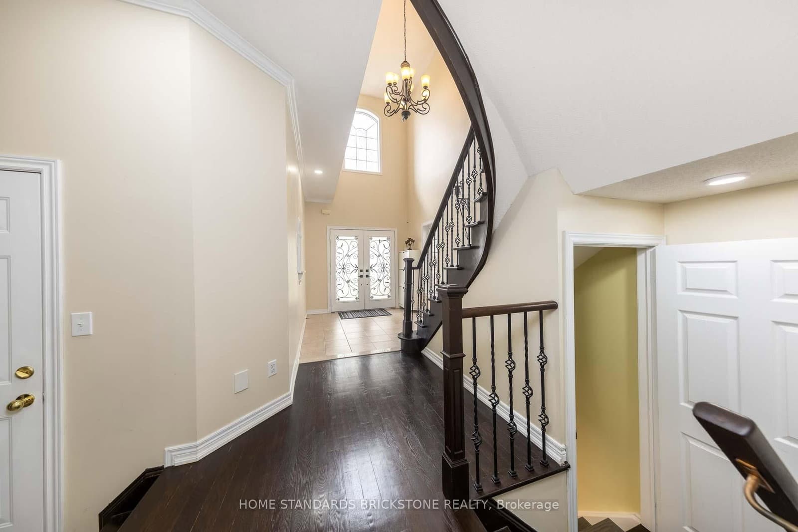 2445 Felhaber Crescent thumbnail 6