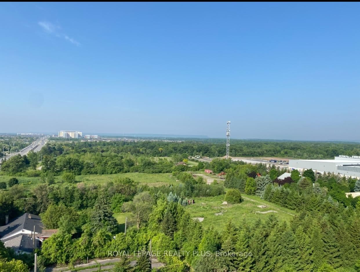 509 Dundas Street W, Unit 701 thumbnail 40
