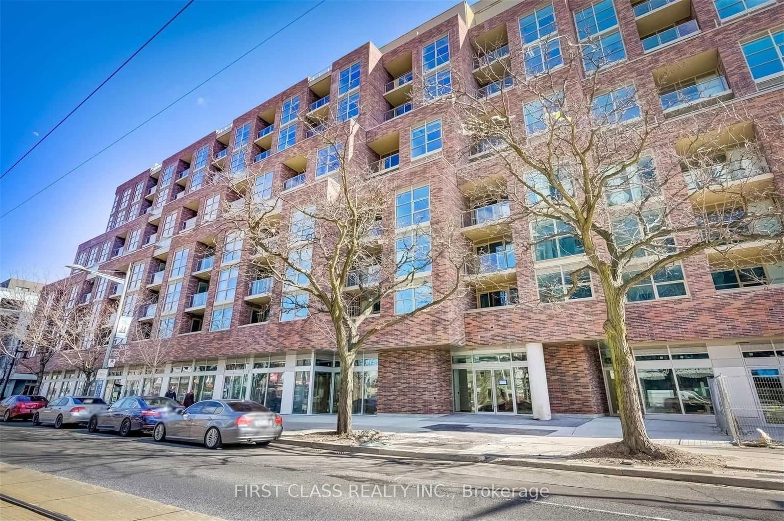 1787 St Clair Avenue W, Unit 809