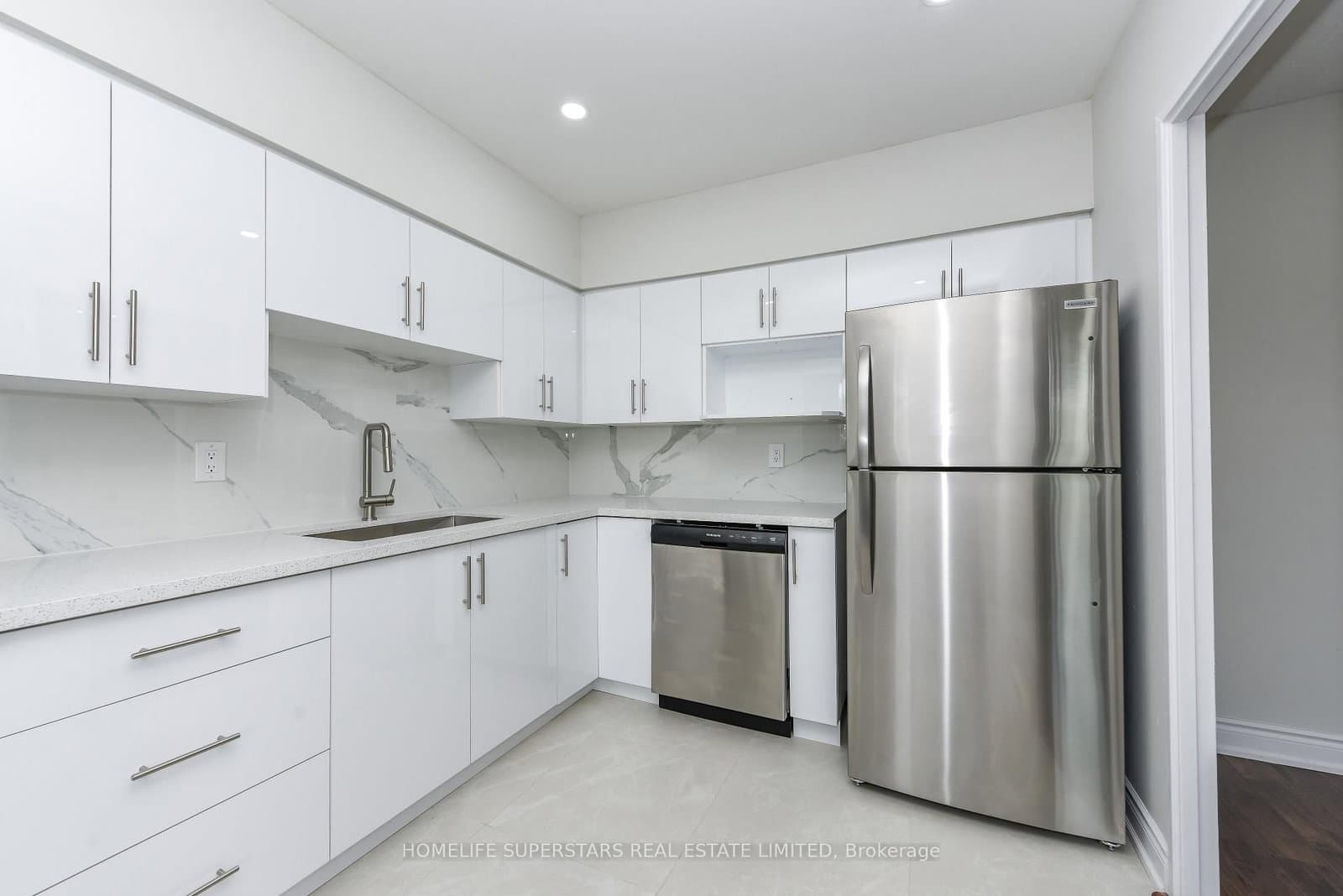 3533 Derry Road E, Unit 511 thumbnail 13