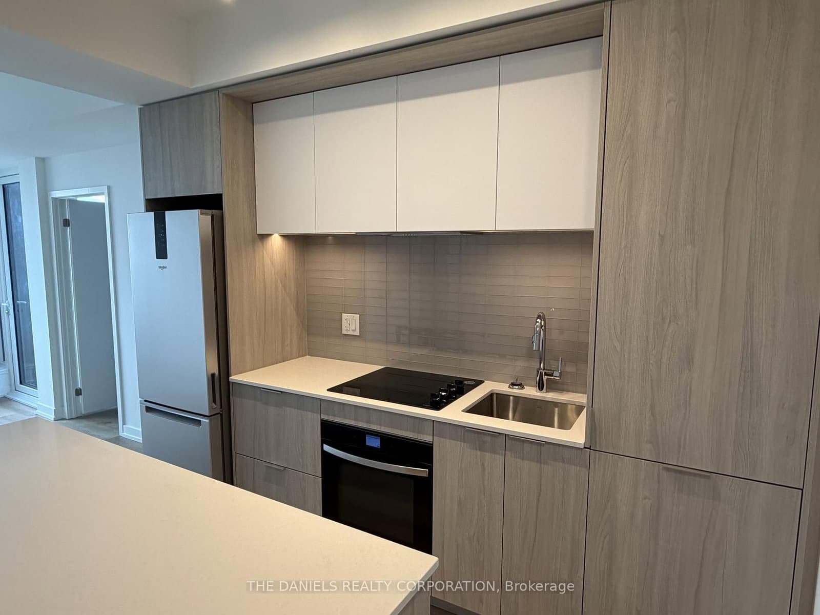 #4705 - 395 Square One Drive