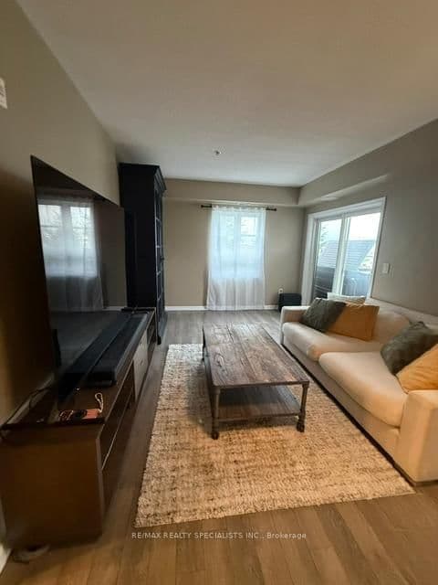 70 BAYCLIFFE Crescent, Unit 203 thumbnail 21