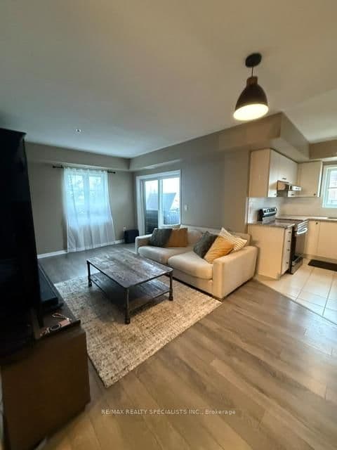 70 BAYCLIFFE Crescent, Unit 203 thumbnail 25