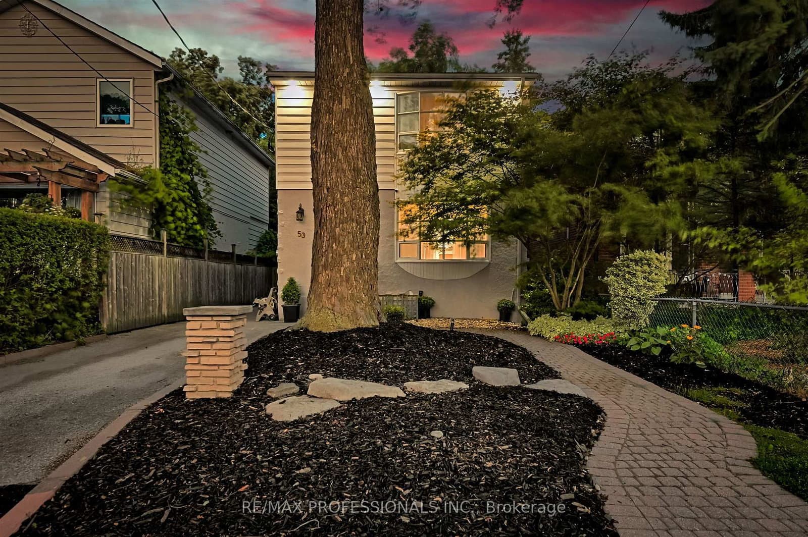 53 Tilden Crescent thumbnail 2