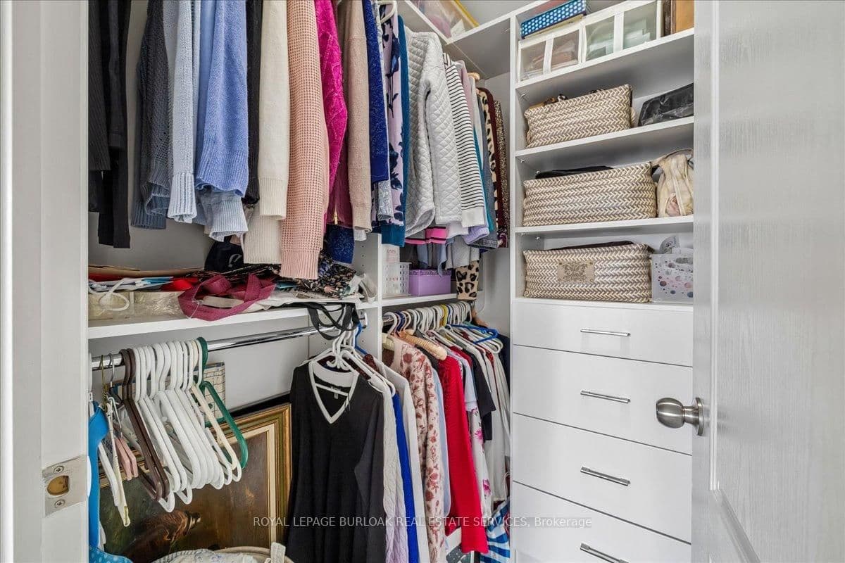 34 Plains Road E, Unit 408 thumbnail 38