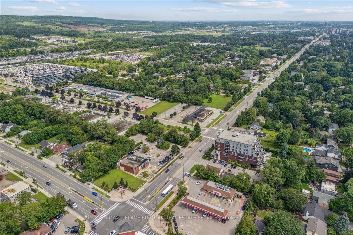 34 Plains Road E, Unit 408 thumbnail 47