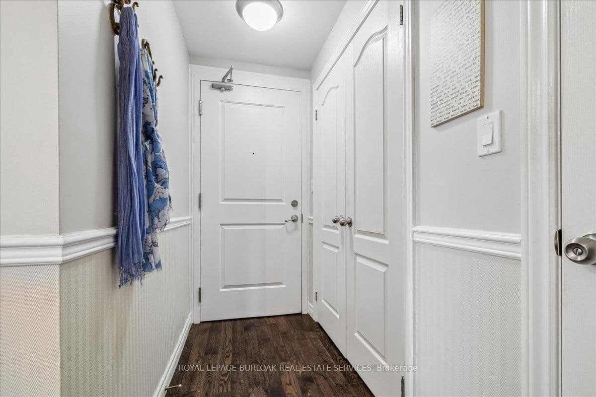 34 Plains Road E, Unit 408 thumbnail 5