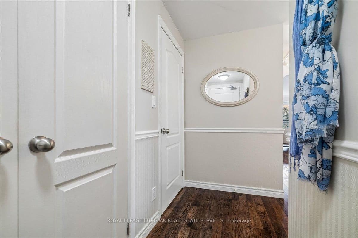 34 Plains Road E, Unit 408 thumbnail 6