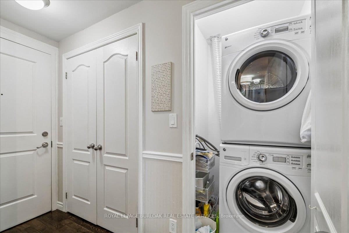 34 Plains Road E, Unit 408 thumbnail 7