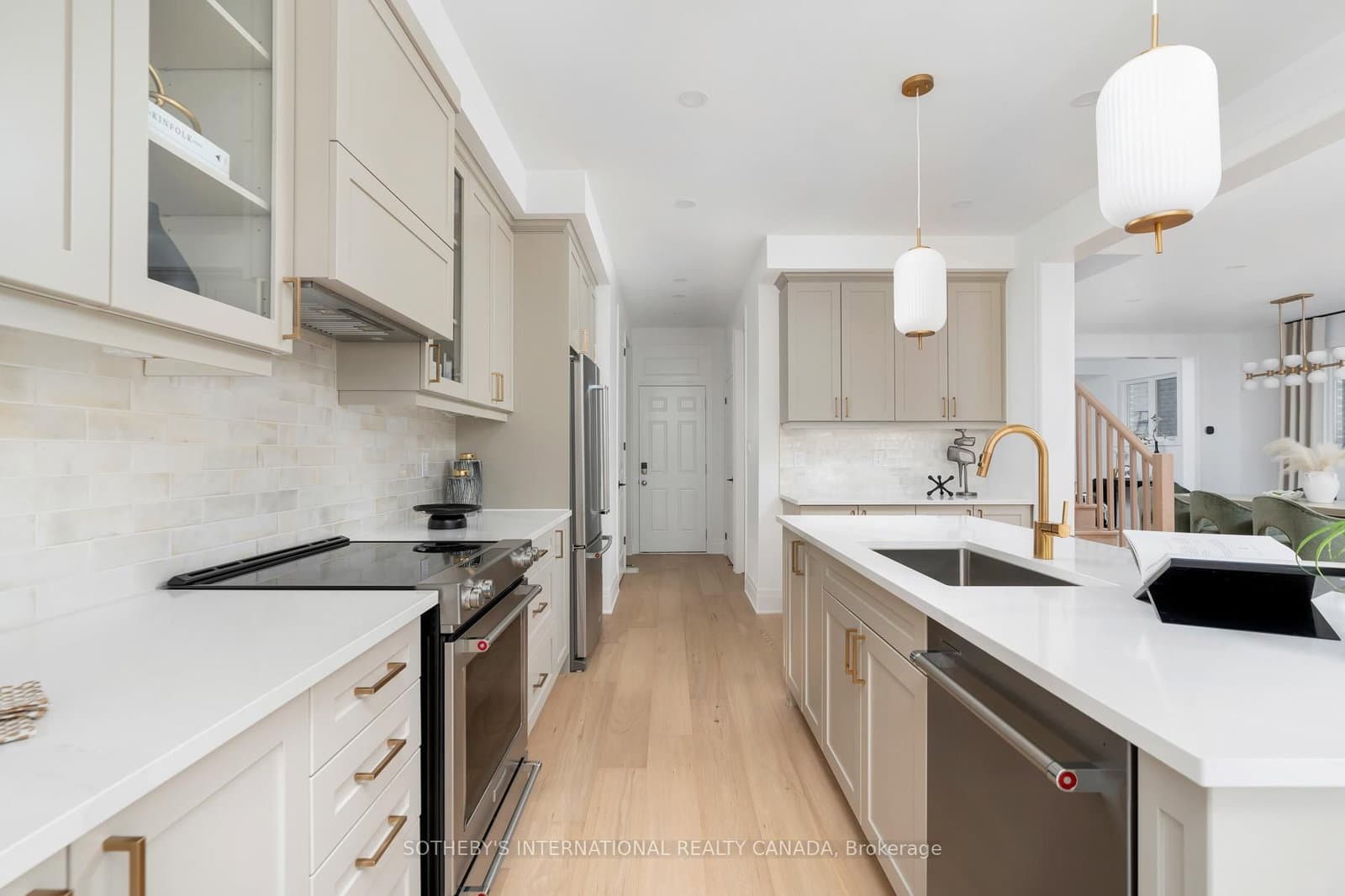 1556 Cookman Drive thumbnail 15