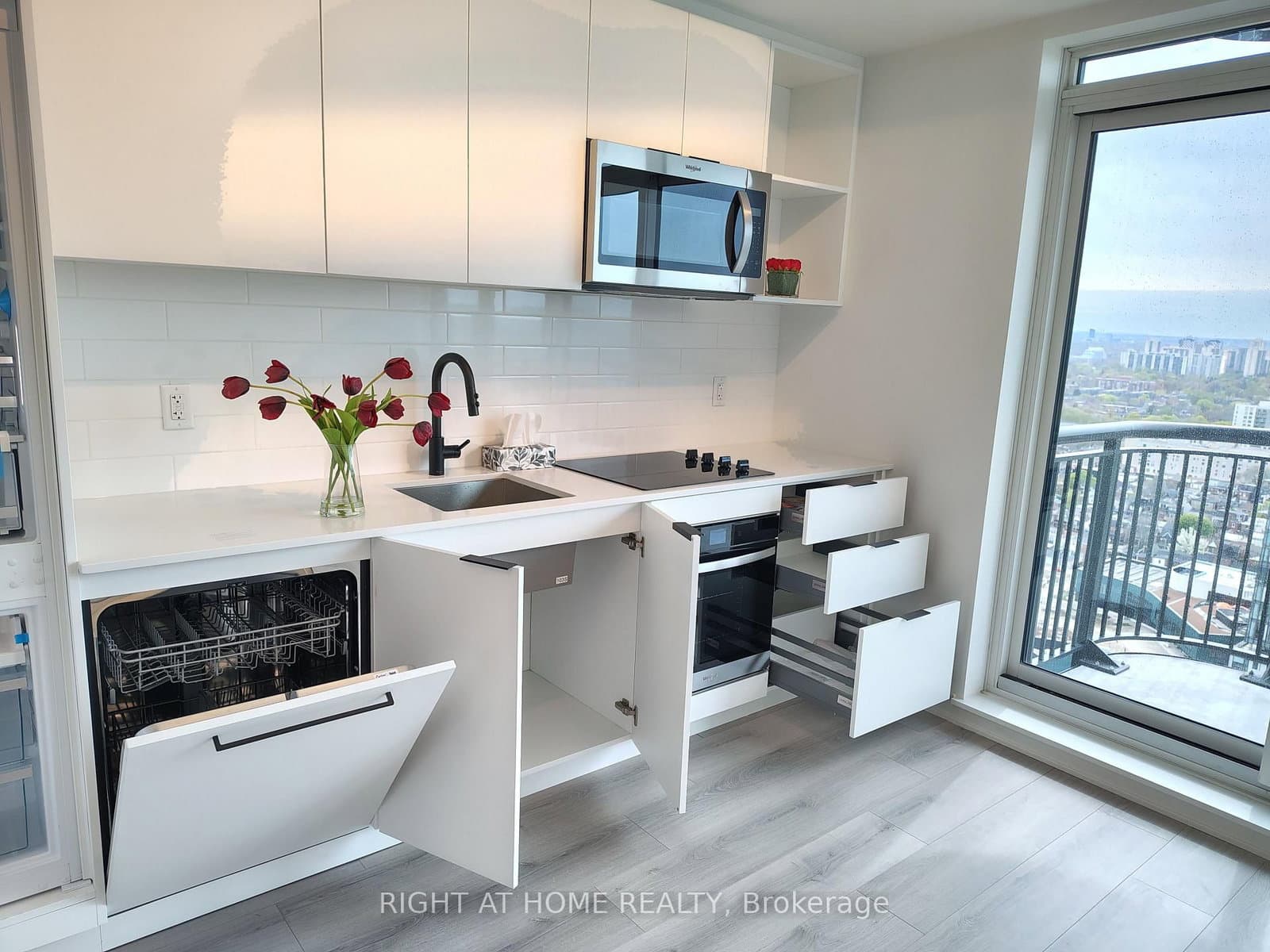 1185 Dupont Street, Unit 2411