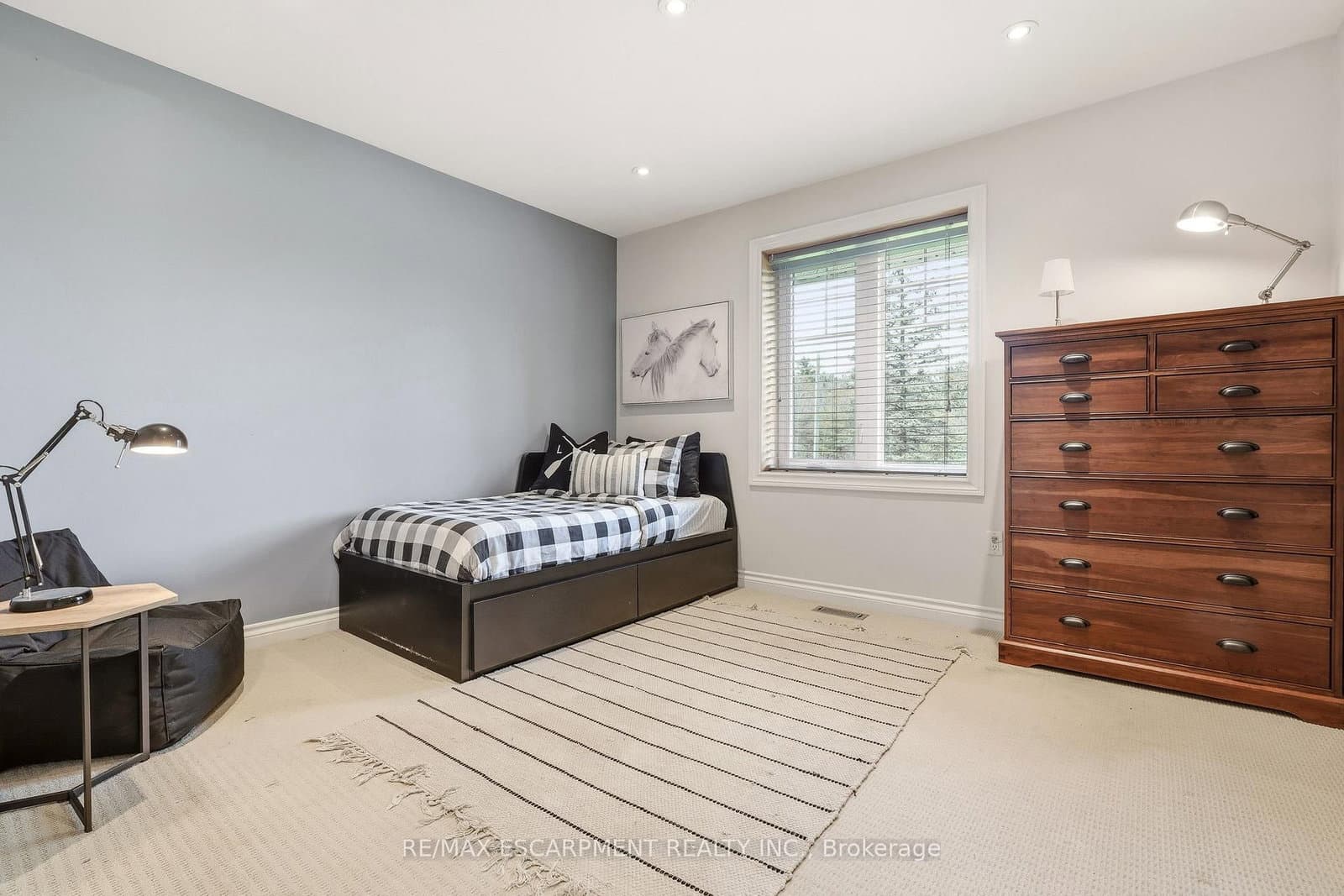 7196 McNiven Road thumbnail 18