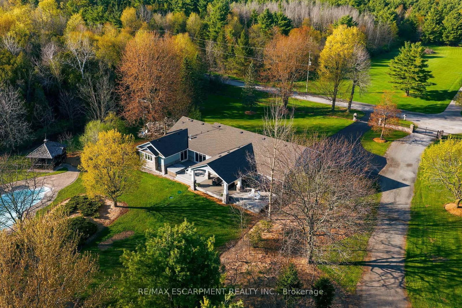 7196 McNiven Road thumbnail 42