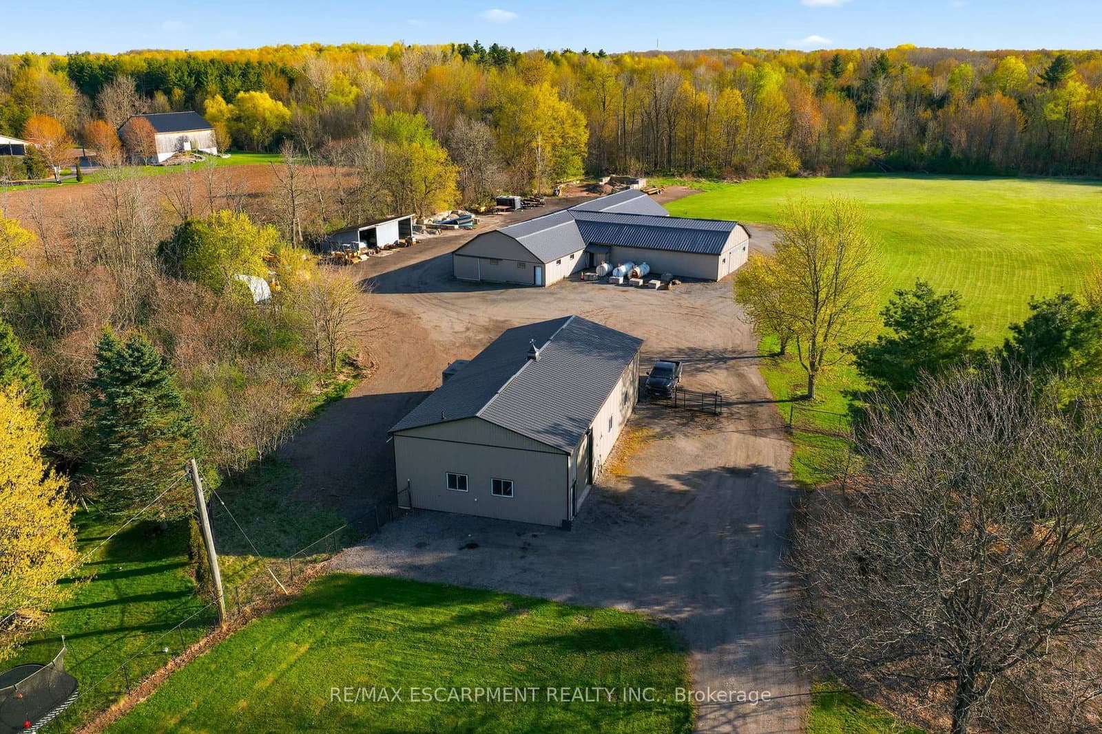 7196 McNiven Road thumbnail 44