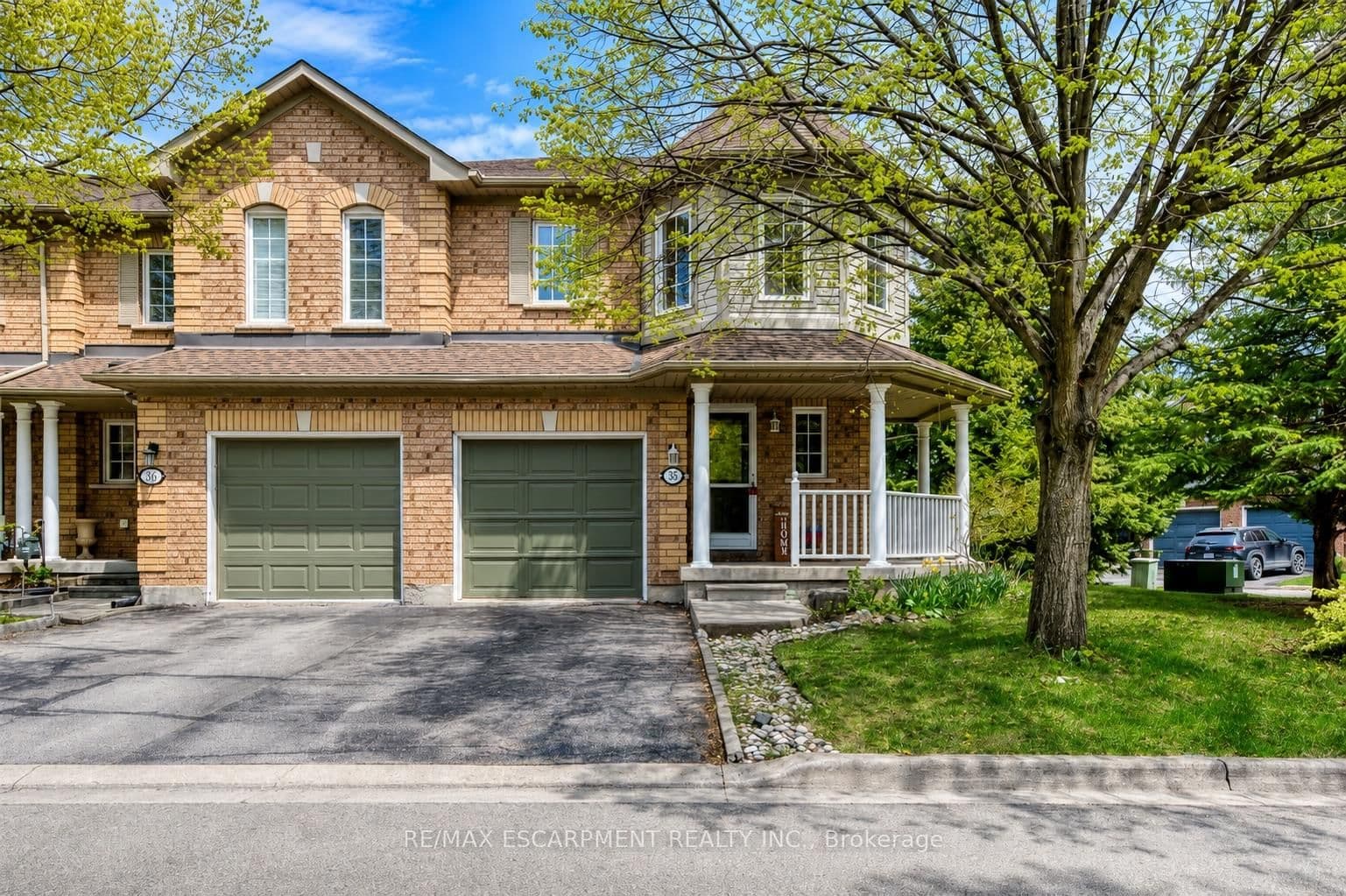 2871 Darien Road, Unit 35 - Image 1
