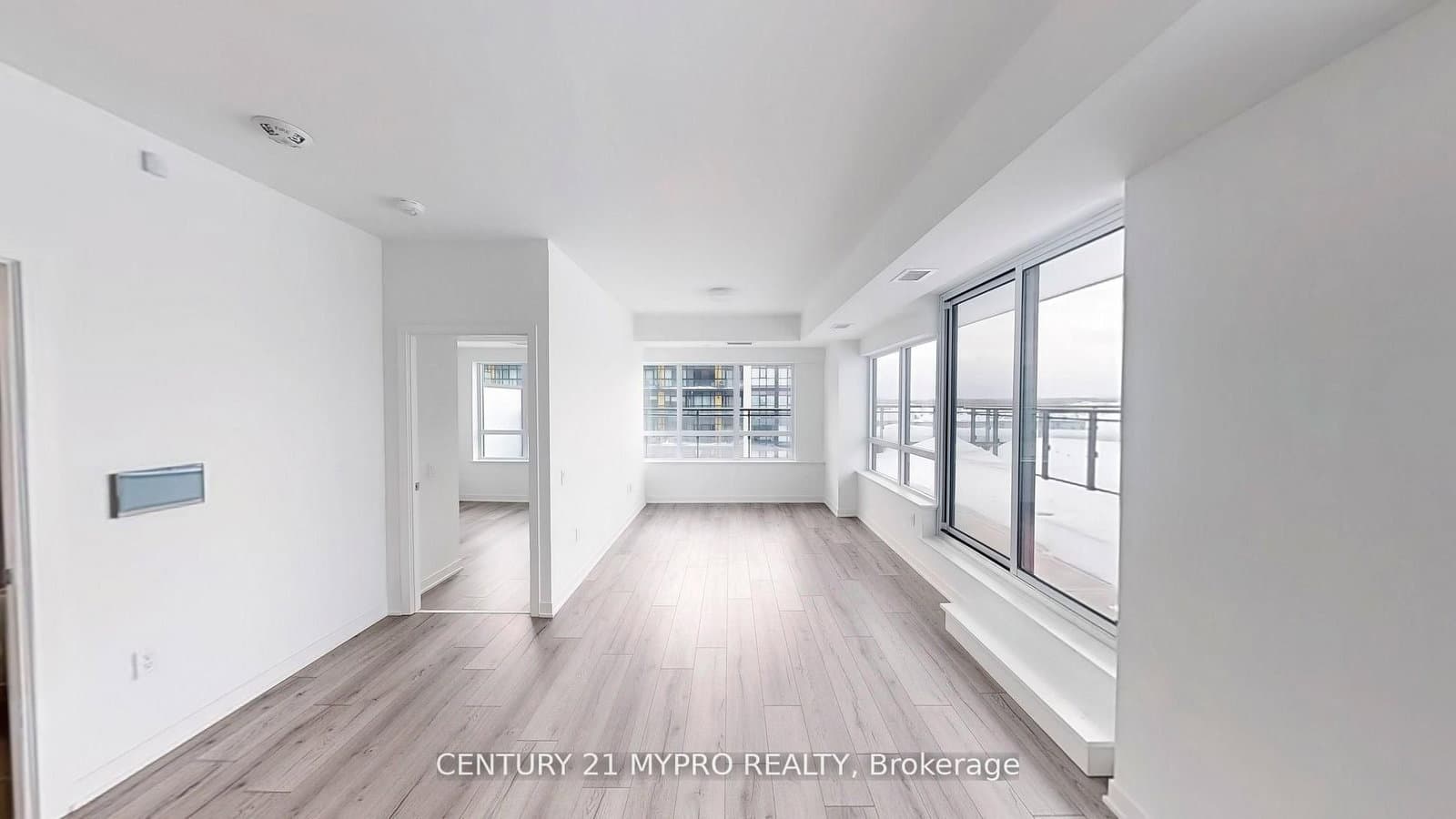 395 Dundas Street W, Unit 626 thumbnail 17