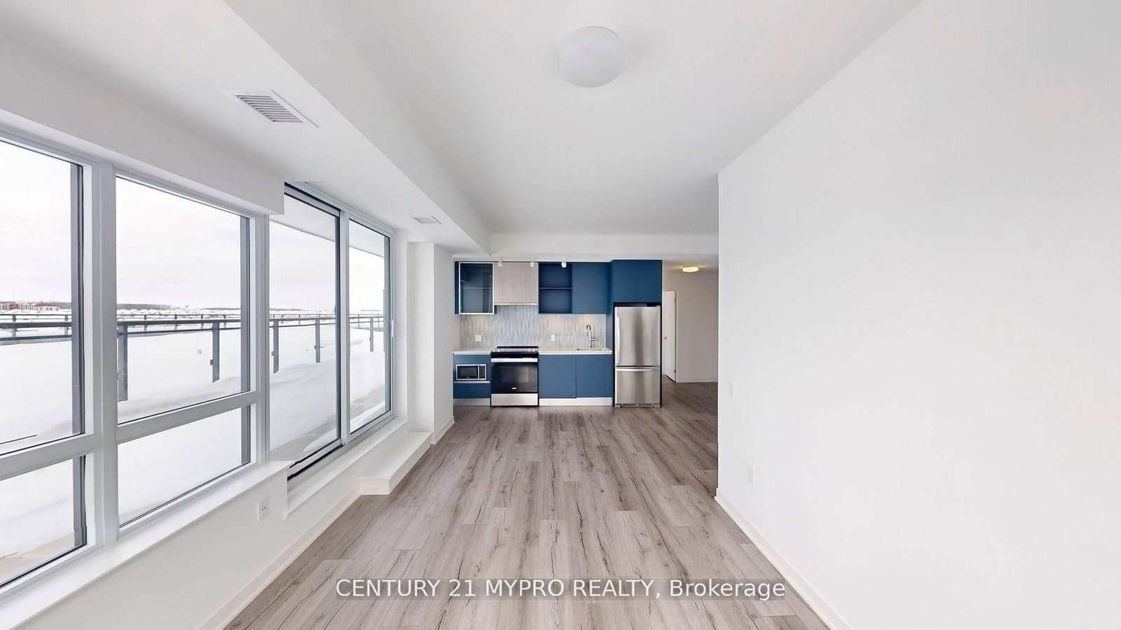 395 Dundas Street W, Unit 626 thumbnail 24
