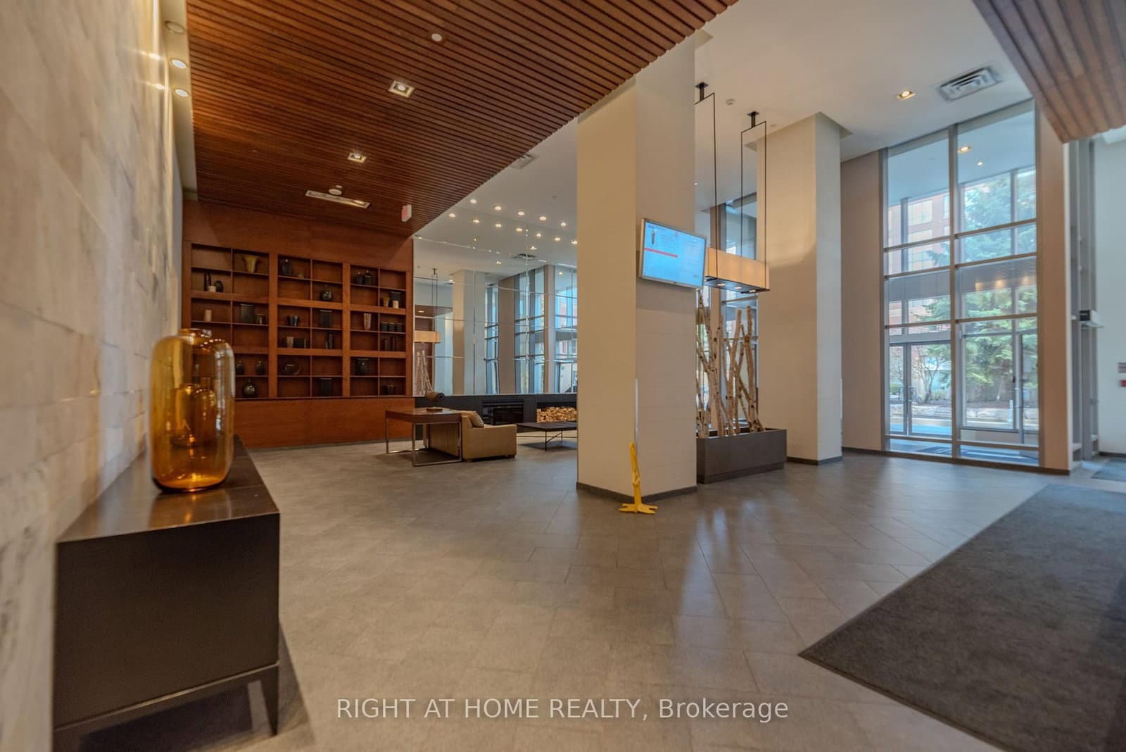4090 Living Arts Drive, Unit 510 thumbnail 29