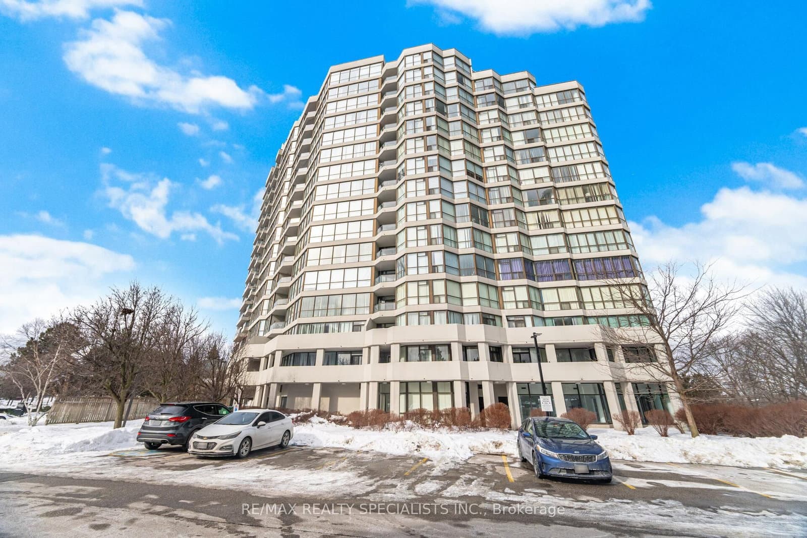 1 Rowntree Road, Unit 611 thumbnail 2