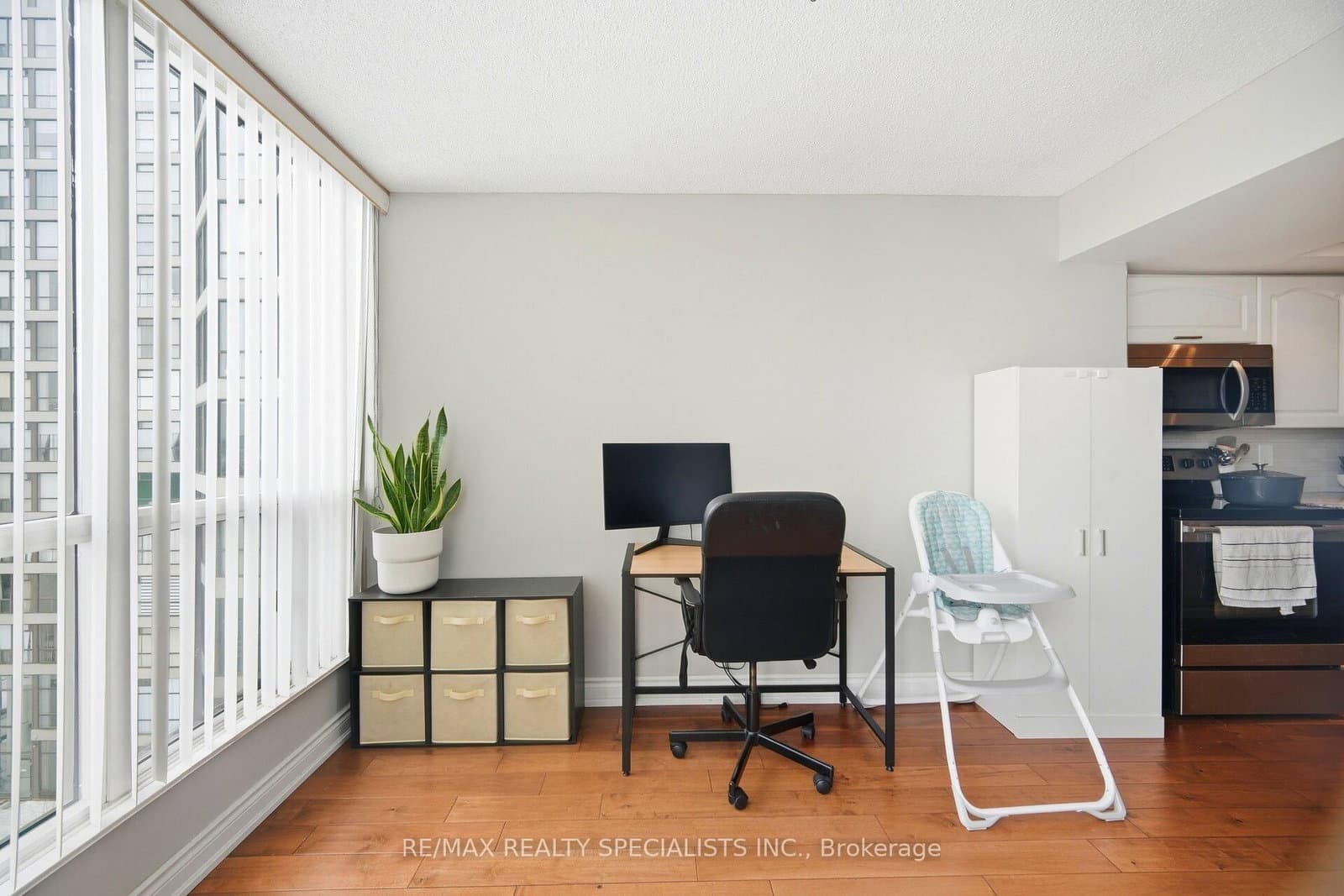 1 Rowntree Road, Unit 611 thumbnail 23