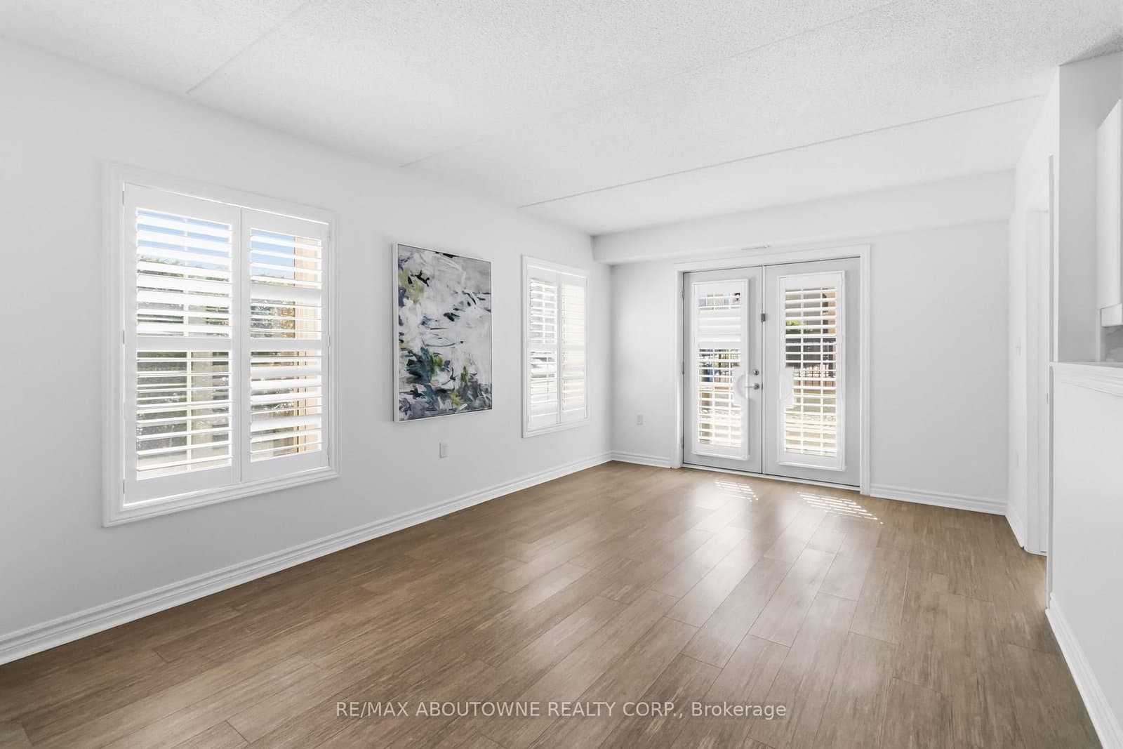 1340 Main Street E, Unit 113 thumbnail 12