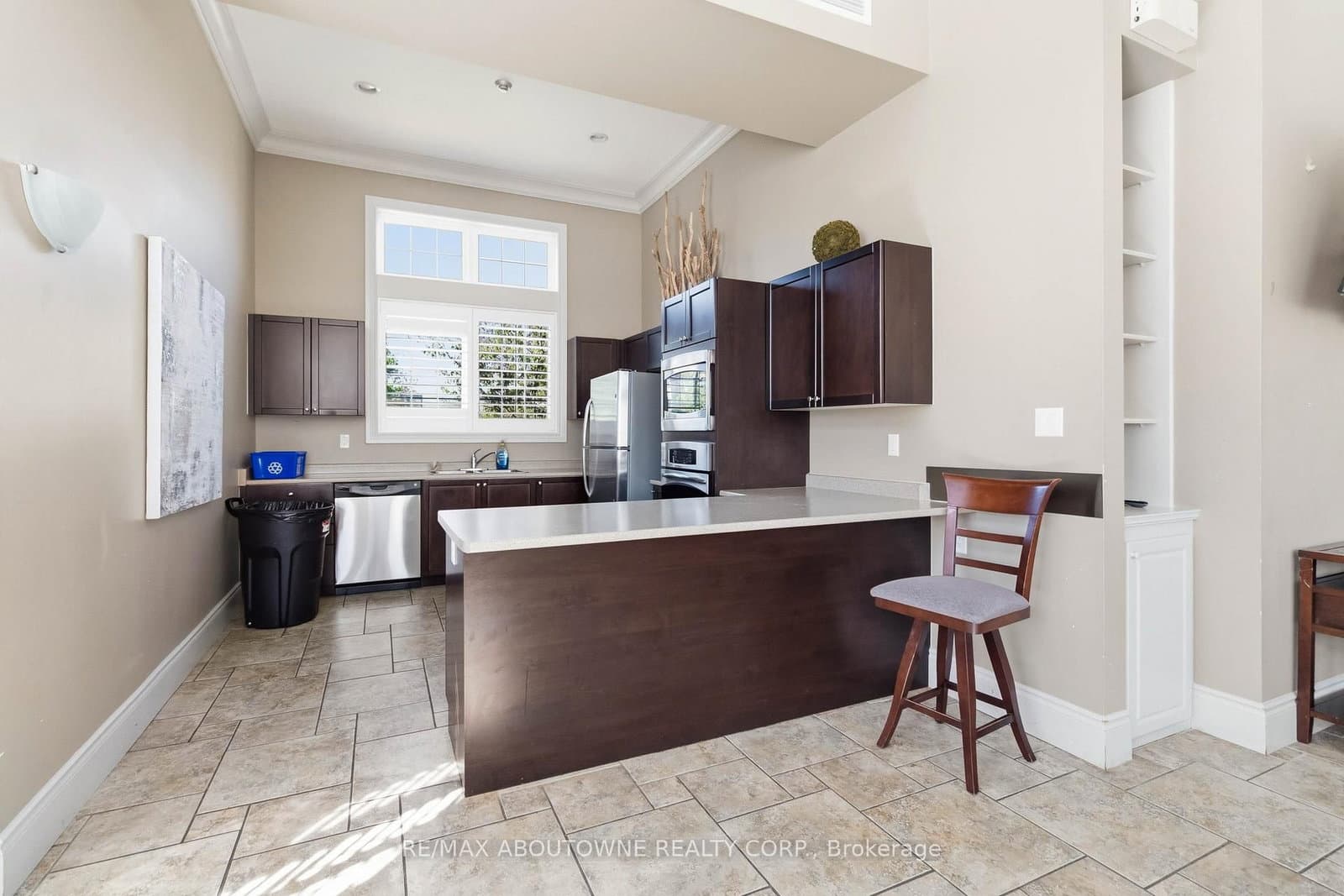 1340 Main Street E, Unit 113 thumbnail 37